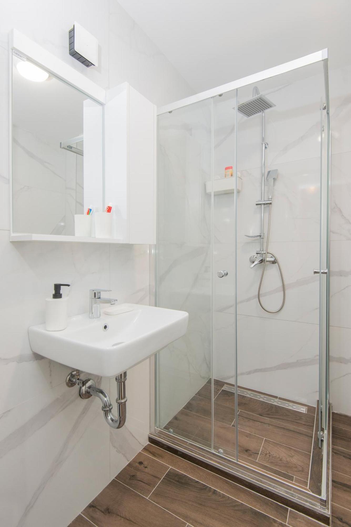 Al Mare Apartments Kotor Zewnętrze zdjęcie